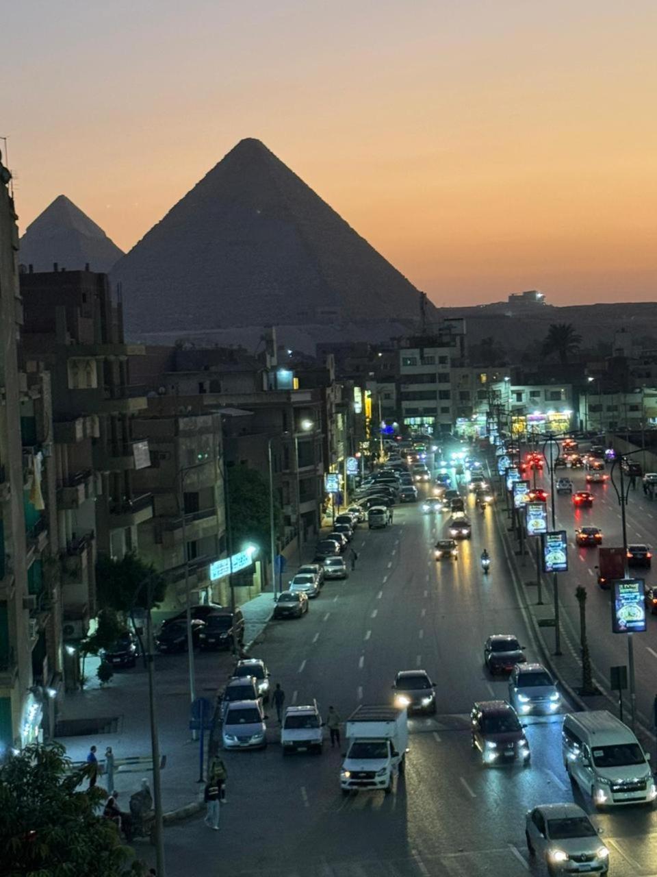 Khufu Pyramids Inn Nazlet el-Sîsi Eksteriør billede